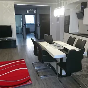 https://trzy-zagle.gdanskhotel.org